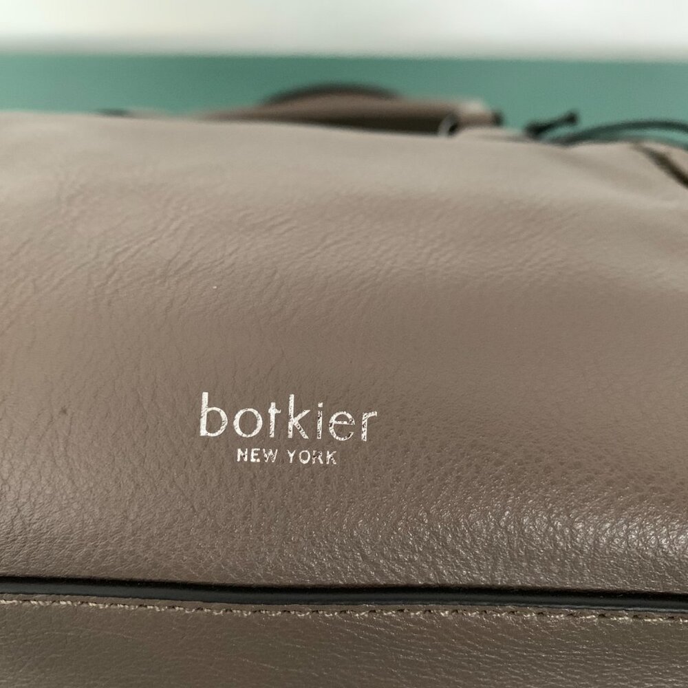 NWT Botkier Leather Top Handle Moto Satchel Winter Grey Quilted Panels MSRP $248 - Picture 6 of 15